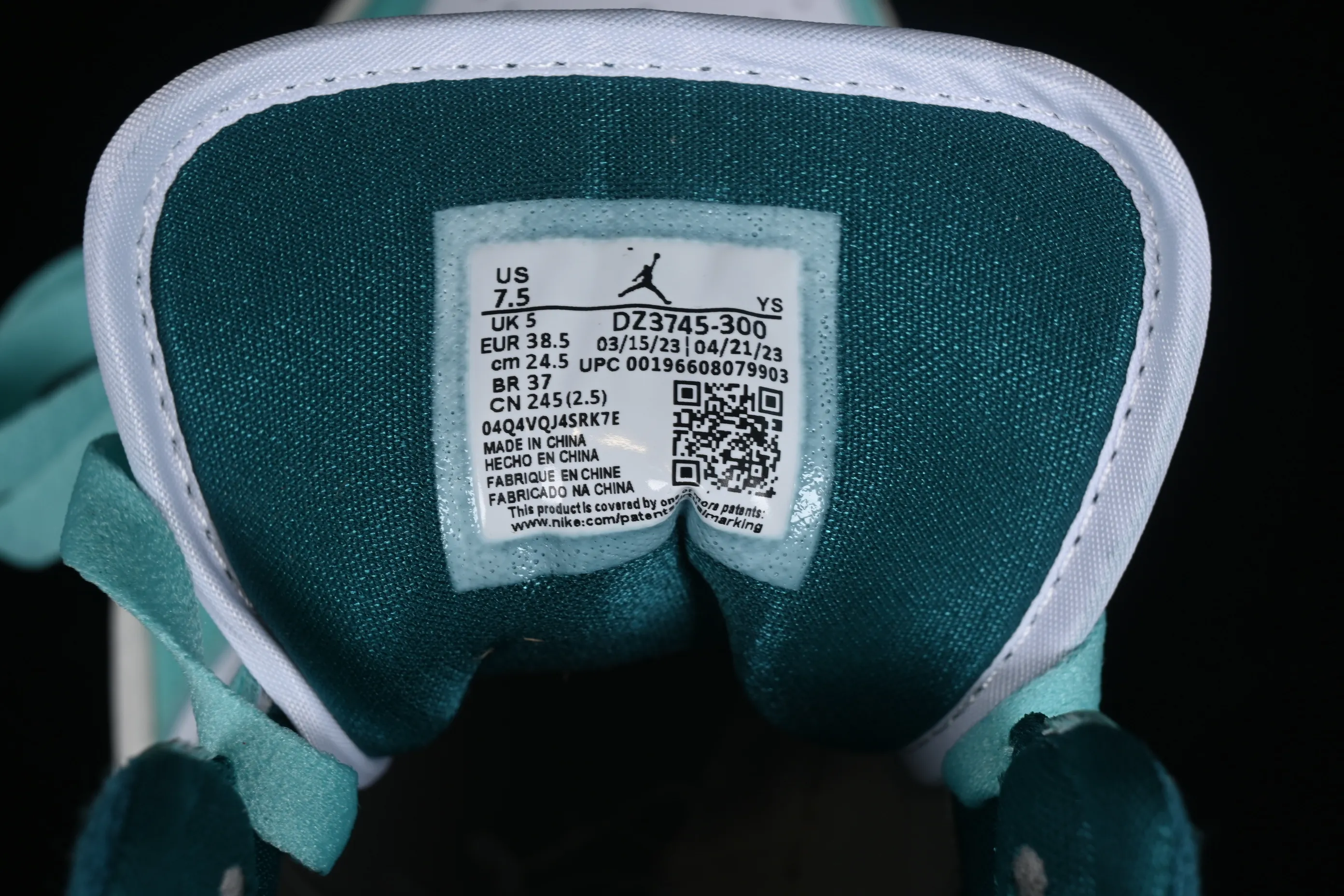 All Categories Air Jordan Jordan Series Basketball Shoes Air Jordan 1 Mid Air Jordan 1 Mid "Bleached Turquoise" AJ1 Joe 1 Ice Mint Green Chinese Cultural Leisure Sneakers DZ3745-300